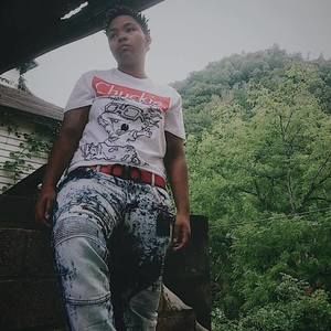 Meet your Posher, Jayy